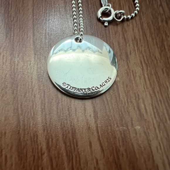 N disc charm on 18in mini bead chain - Picture 4 of 8